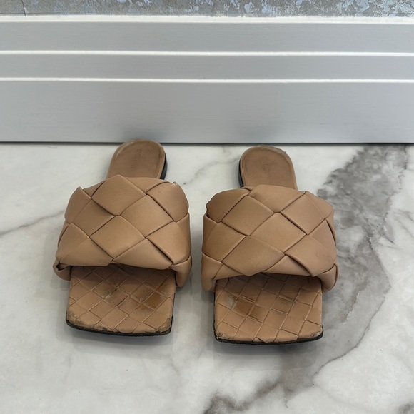 Bottega Veneta flats - Picture 2 of 6